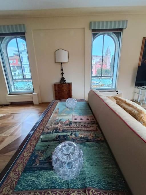 Palazzo Querini Accademia * Venice